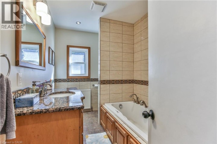 Photo 22 at 66 Lisgar Avenue, Tillsonburg