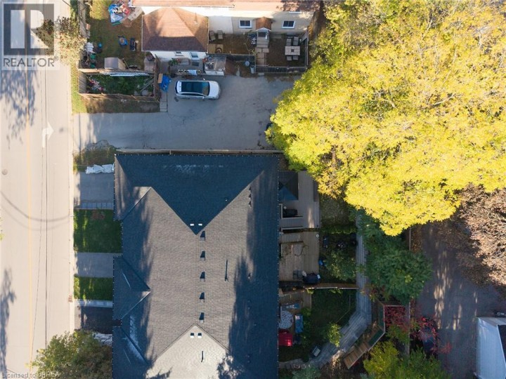 Photo 33 at 4 Harris Avenue, Terrace Hill, Brantford