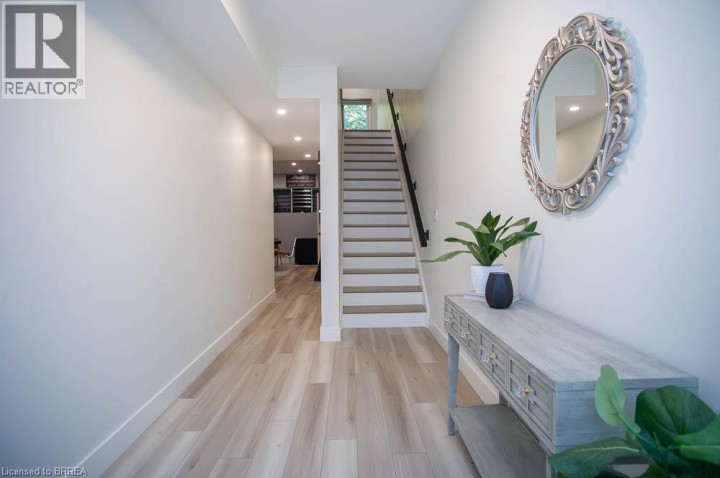 Photo 5 at 4 Harris Avenue, Terrace Hill, Brantford