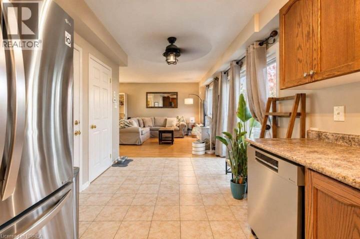 Photo 18 at 112 Osborn Avenue, Empire, Brantford