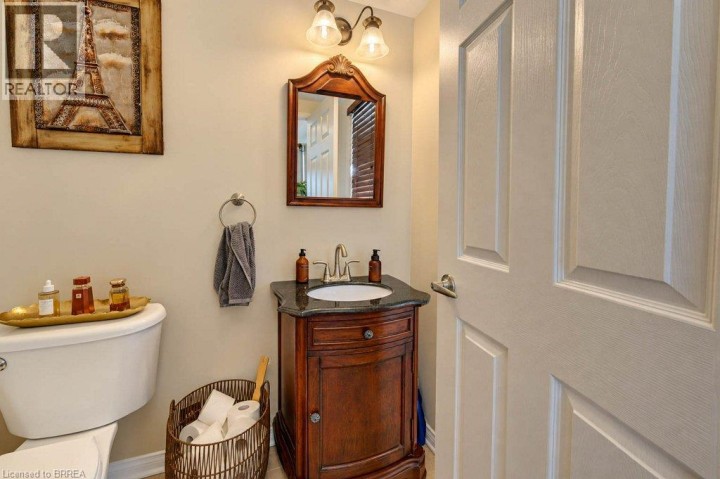 Photo 7 at 112 Osborn Avenue, Empire, Brantford