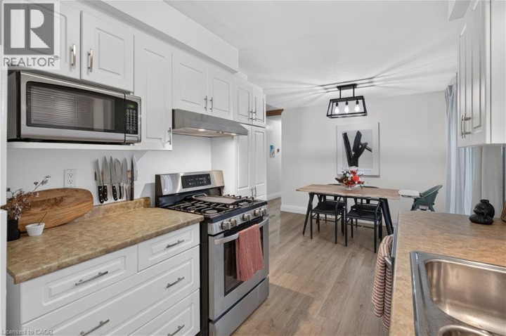 Photo 12 at 38 Southglen Road, Cedarland, Brantford