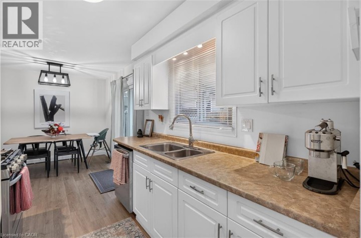 Photo 14 at 38 Southglen Road, Cedarland, Brantford
