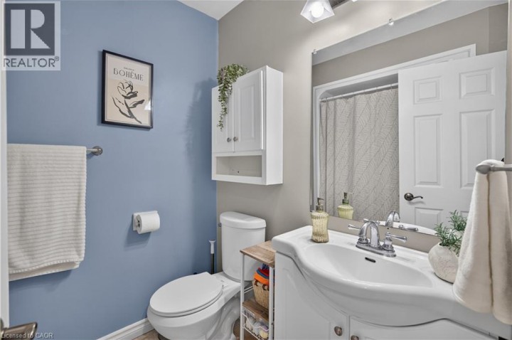Photo 21 at 38 Southglen Road, Cedarland, Brantford