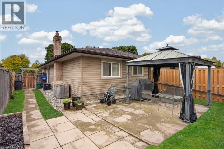 Photo 36 at 38 Southglen Road, Cedarland, Brantford