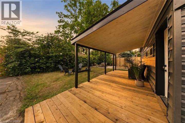 Photo 25 at 42 Peel Street, Victoria / Arthur, Brantford
