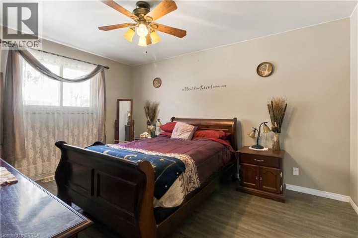 Photo 18 at 42 Wildflower Lane, Brier Park, Brantford