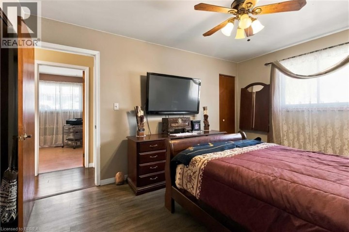 Photo 20 at 42 Wildflower Lane, Brier Park, Brantford