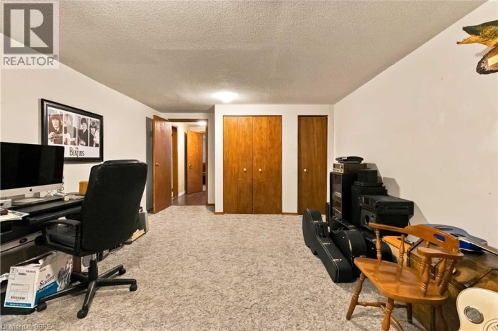 Photo 29 at 42 Wildflower Lane, Brier Park, Brantford