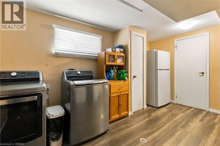 Photo 33 at 42 Wildflower Lane, Brier Park, Brantford