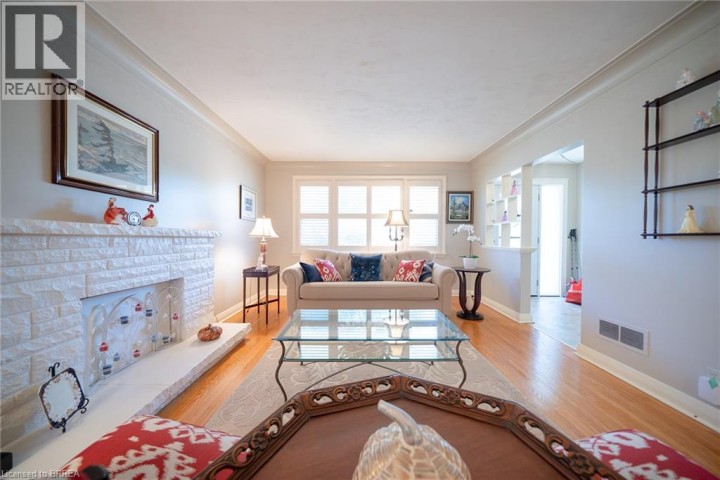 Photo 9 at 57 Devon Street, Henderson, Brantford