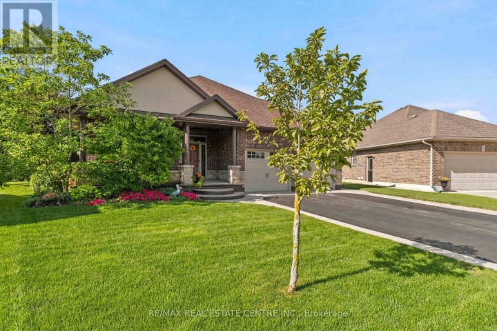 Photo 3 at 99 Magnolia Drive, Port Dover, Norfolk County