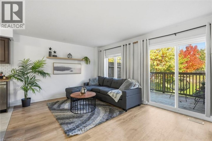 Photo 10 at 113 - 20 McConkey Crescent, Echo Place, Brantford