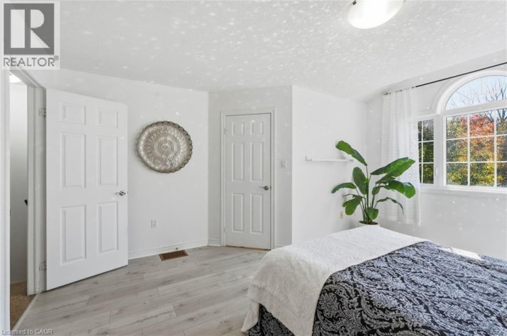 Photo 15 at 113 - 20 McConkey Crescent, Echo Place, Brantford