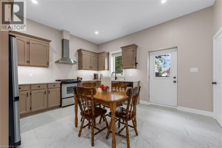 Photo 9 at 348 Dalhousie Street, East Ward, Brantford
