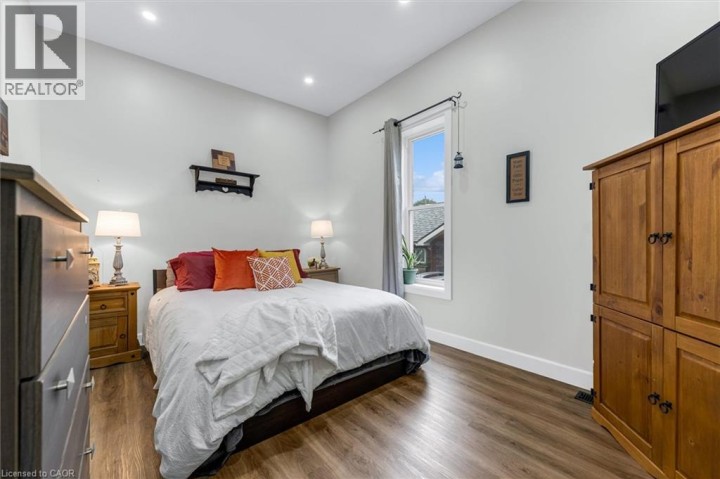 Photo 16 at 348 Dalhousie Street, East Ward, Brantford