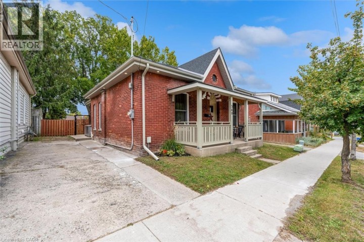 Photo 2 at 348 Dalhousie Street, East Ward, Brantford
