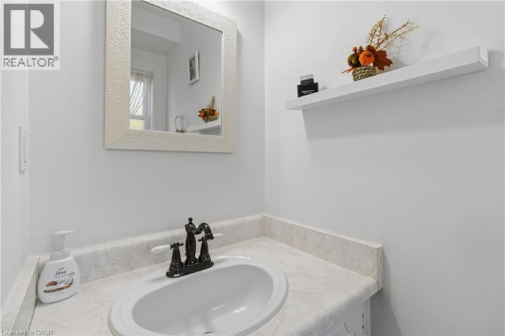 Photo 21 at 24 Jasper Street, Brantwood Park, Brantford