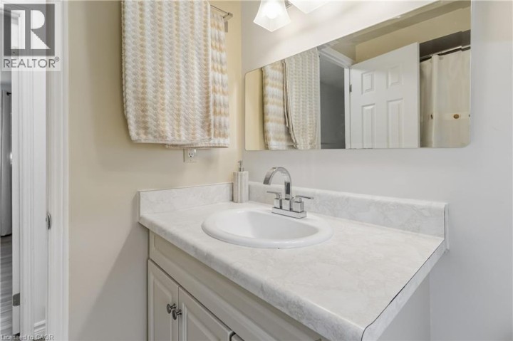 Photo 29 at 24 Jasper Street, Brantwood Park, Brantford