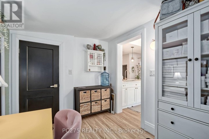 Photo 13 at 92 Walnut Street, Innerkip (Paris), Woodstock