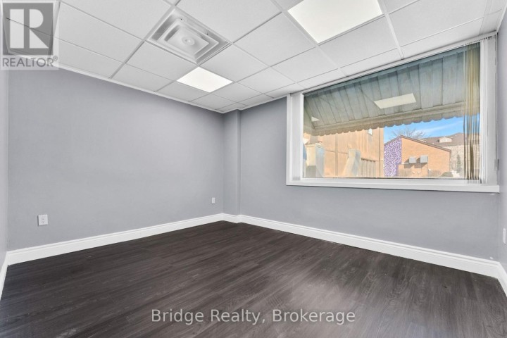 Photo 18 at 290 Dundas Street, Woodstock - North, Woodstock