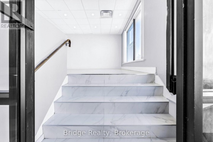 Photo 3 at 290 Dundas Street, Woodstock - North, Woodstock