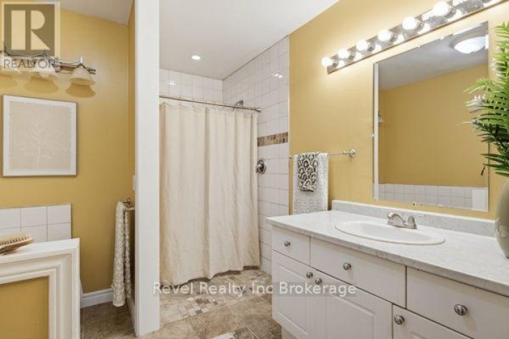 Photo 19 at 573 Sales Drive, Woodstock - South, Woodstock