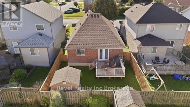 Photo 30 at 573 Sales Drive, Woodstock - South, Woodstock
