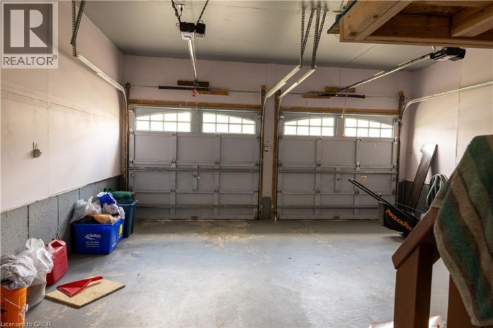 Photo 15 at 20 Gillespie Drive, Empire South, Brantford
