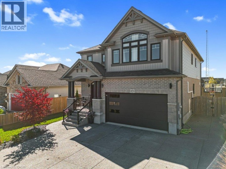 Photo 2 at 27 Irongate Drive, Innerkip (Victoria Park), Woodstock