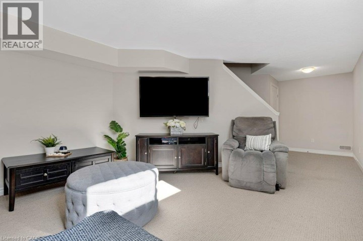 Photo 38 at 27 Irongate Drive, Innerkip (Victoria Park), Woodstock