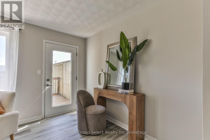 Photo 15 at 1106 Nellis Street, Woodstock - North, Woodstock