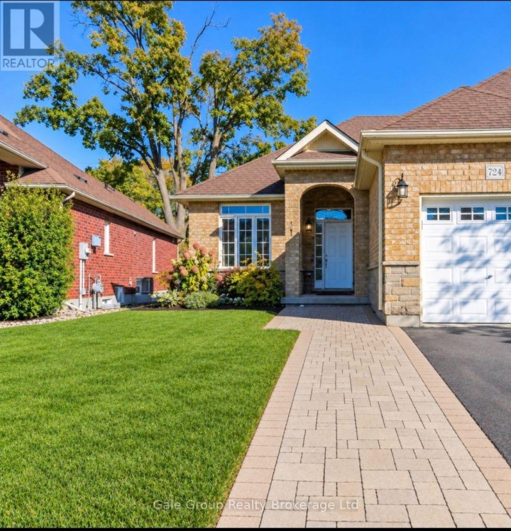 Photo 1 at 724 Garden Court, Woodstock - North, Woodstock