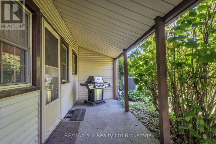 Photo 39 at 1813 W Norfolk County 19 Road, Vanessa, Norfolk County