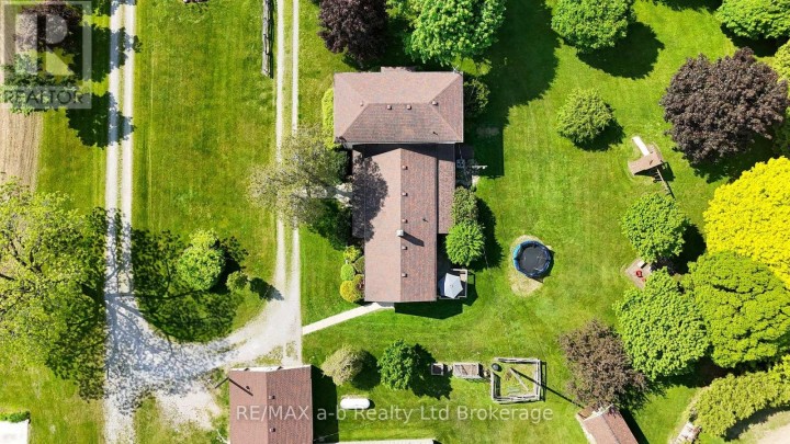 Photo 5 at 1813 W Norfolk County 19 Road, Vanessa, Norfolk County