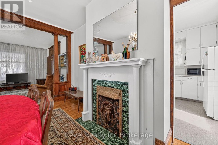 Photo 13 at 596 King Street, Woodstock - South, Woodstock