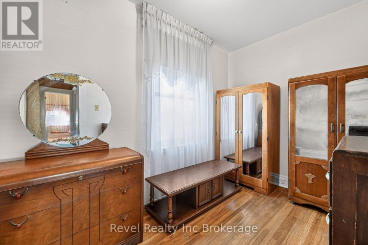 Photo 23 at 596 King Street, Woodstock - South, Woodstock