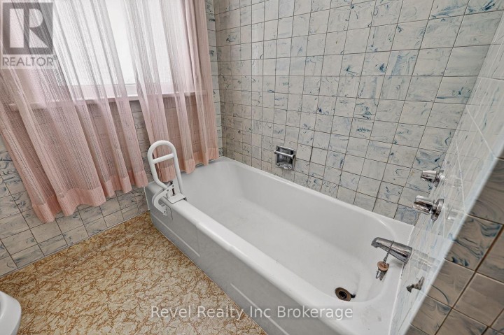 Photo 26 at 596 King Street, Woodstock - South, Woodstock