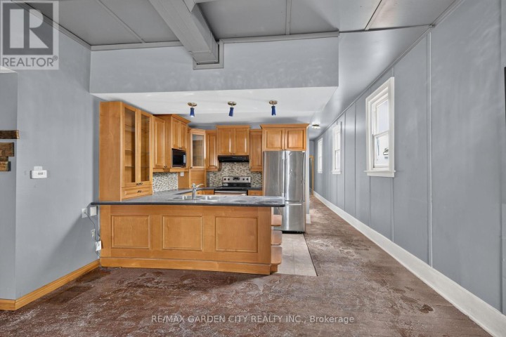 Photo 6 at 192 N Townline Street, St. Williams, Norfolk County