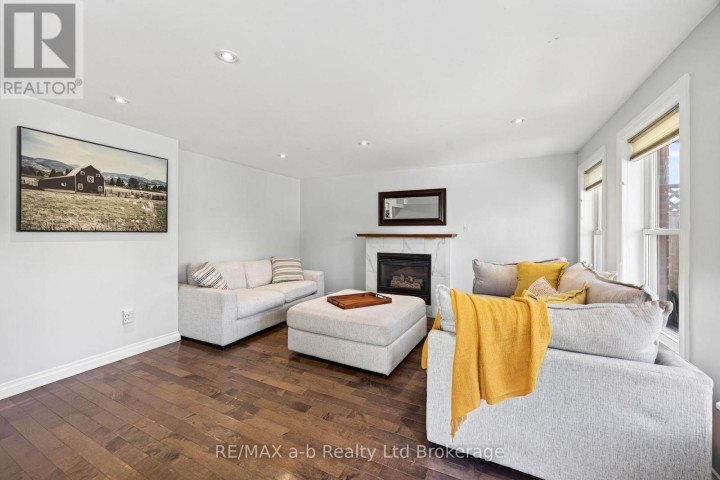 Photo 15 at 269 Ferncrest Road, Woodstock - North, Woodstock