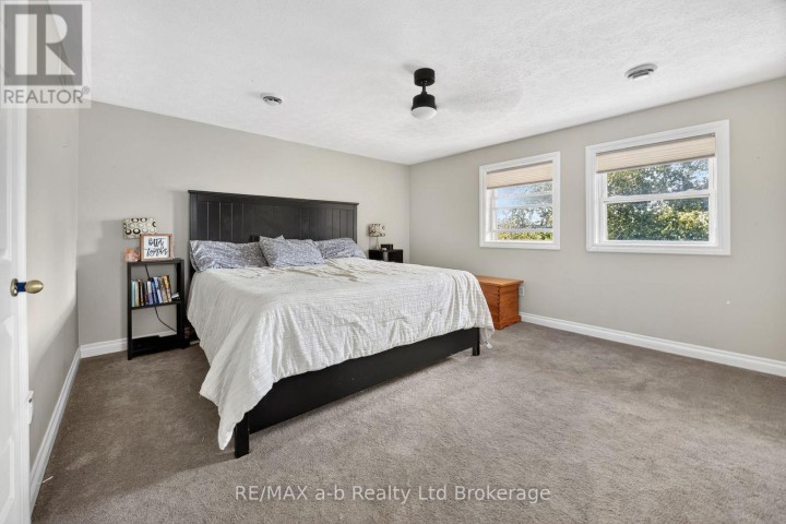 Photo 19 at 269 Ferncrest Road, Woodstock - North, Woodstock