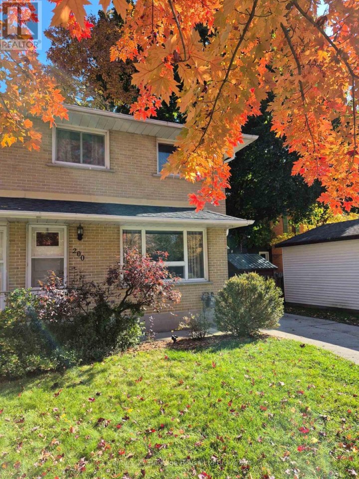Photo 3 at 200 Delatre Street, Woodstock - North, Woodstock