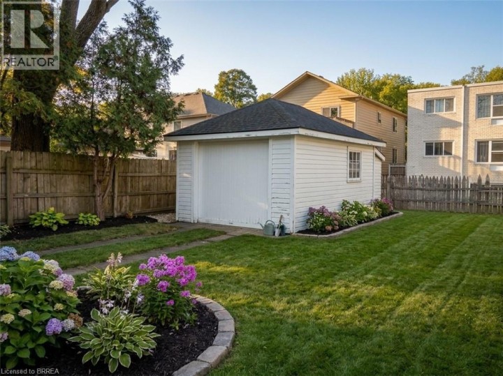 Photo 5 at 33 S Grand River Street, Innerkip (Victoria Park), Woodstock