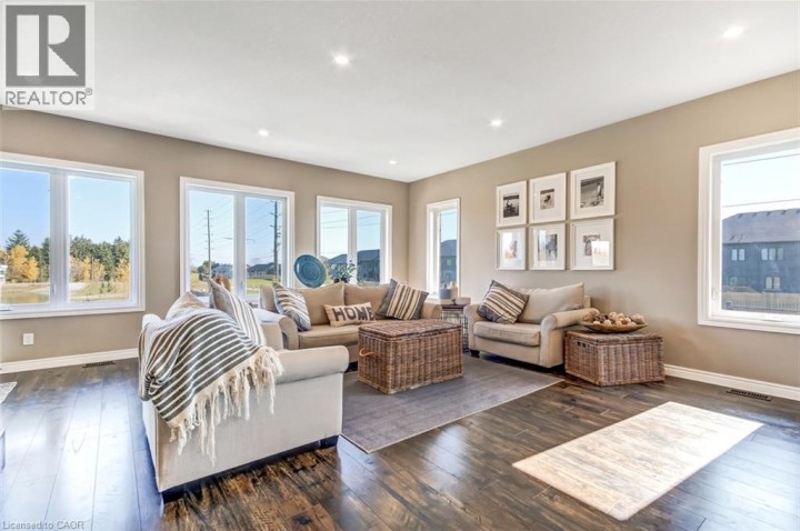 Photo 12 at 30 Whiting Drive, Innerkip (Victoria Park), Woodstock