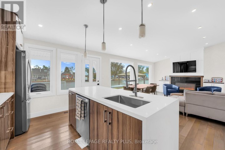Photo 18 at 36 Dickinson Avenue, Long Point, Norfolk County