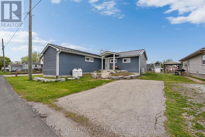 Photo 36 at 36 Dickinson Avenue, Long Point, Norfolk County