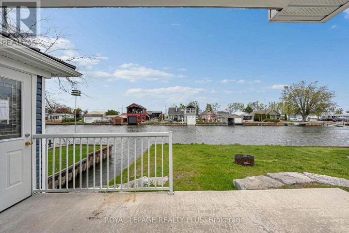 Photo 4 at 36 Dickinson Avenue, Long Point, Norfolk County