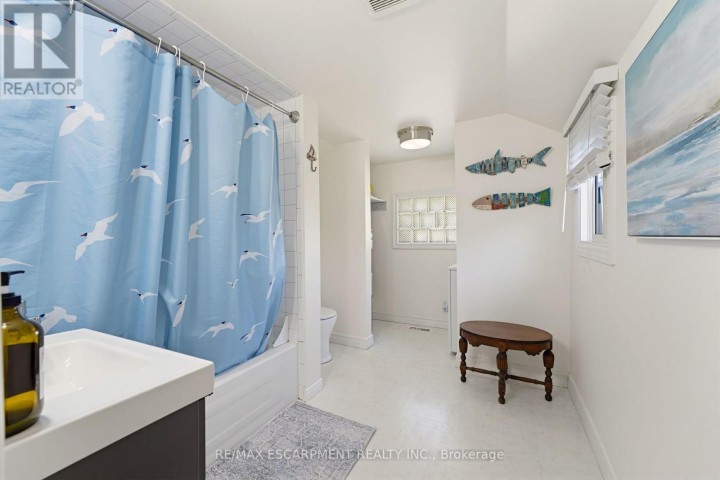 Photo 13 at 71 Brown Street, Port Dover, Norfolk County