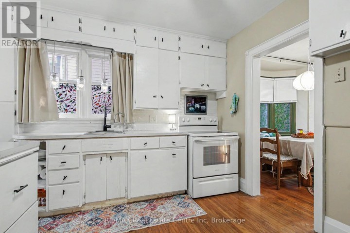 Photo 17 at 106 N Victoria Street, Woodstock - North, Woodstock