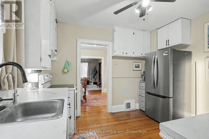 Photo 18 at 106 N Victoria Street, Woodstock - North, Woodstock